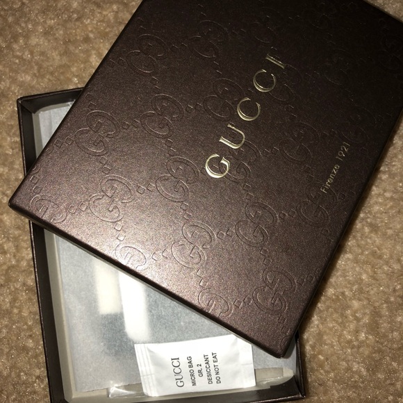 100% Authentic Black Leather Gucci Cardholder - Picture 2 of 7